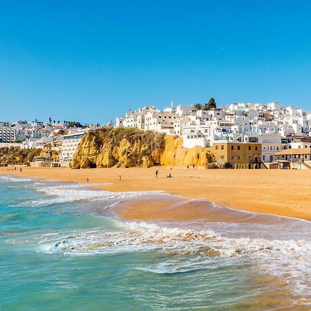 Apartamento Albufeira Terrace With Pool By Homing Exterior foto