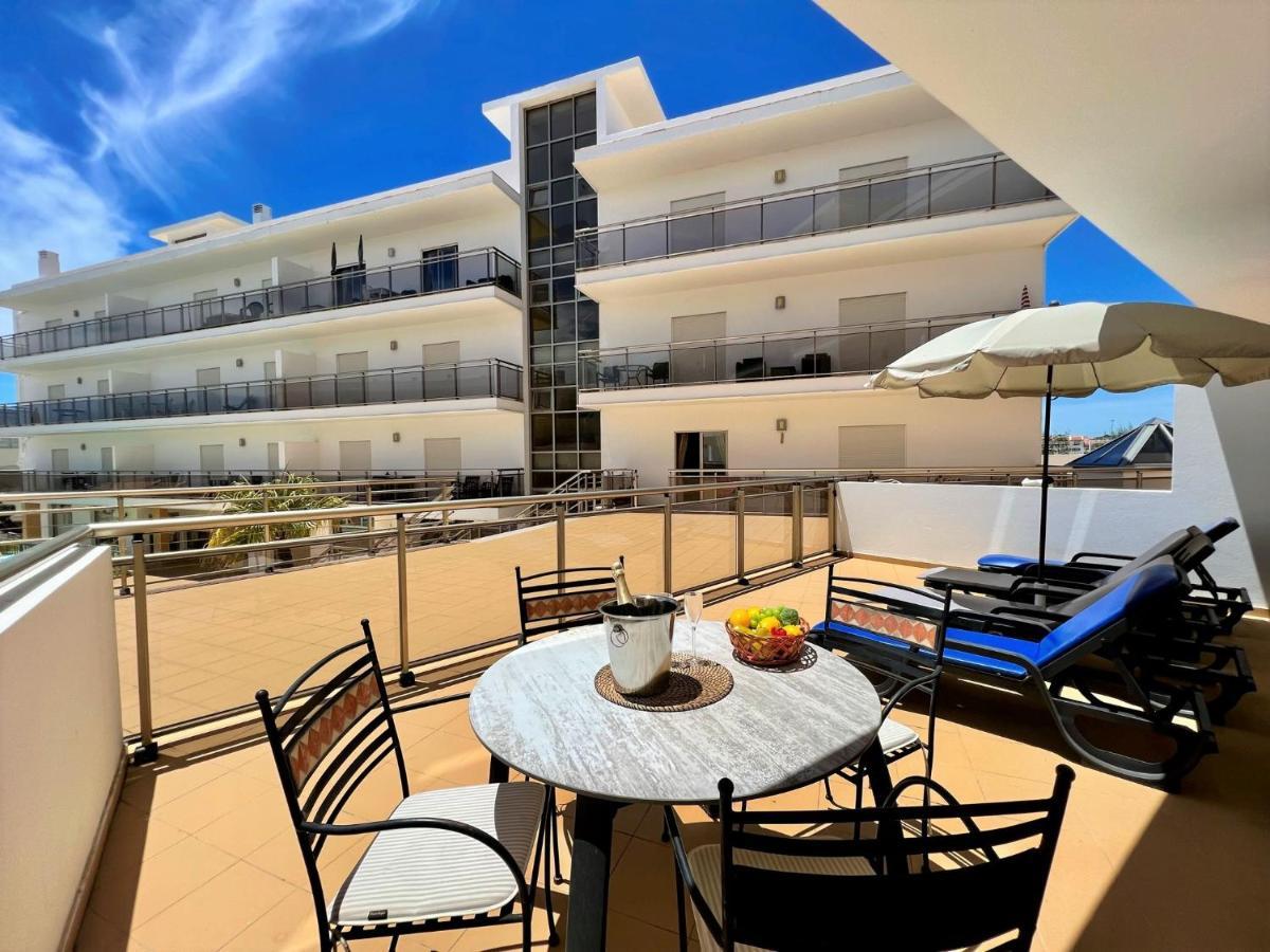 Apartamento Albufeira Terrace With Pool By Homing Exterior foto