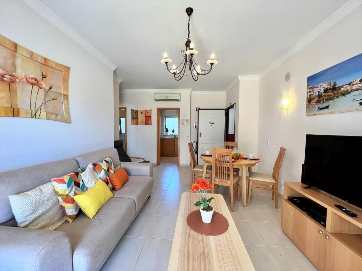 Apartamento Albufeira Terrace With Pool By Homing Exterior foto